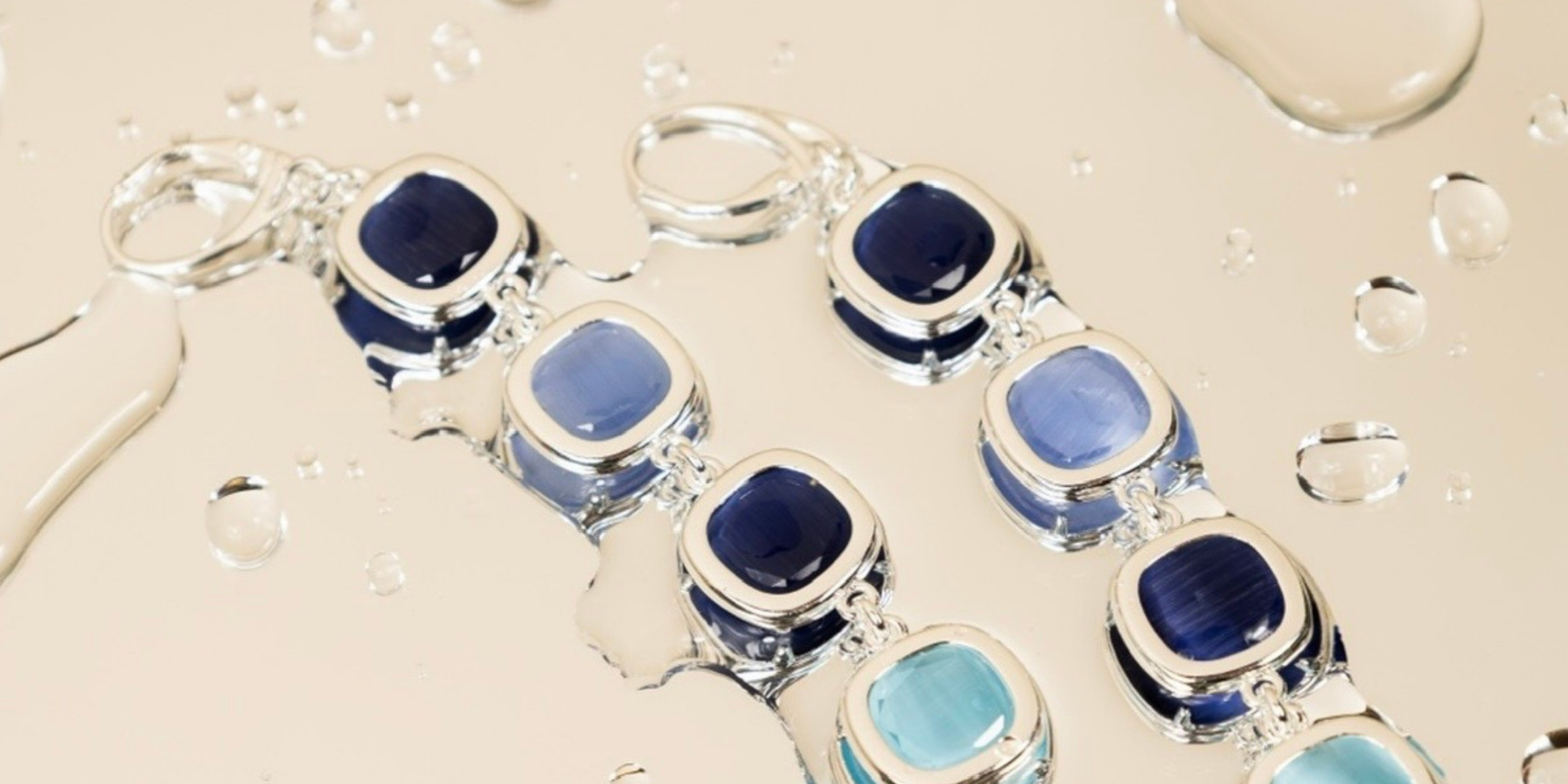 Orecchini cristalli blu azzurro